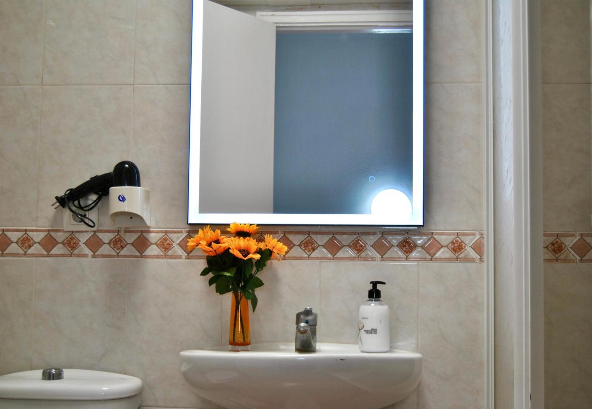 Bungalow Montecarlo 35 And 45 First Row With Air Conditioning&Wi-Fi And Sound Insulation Puerto Rico  Exteriör bild